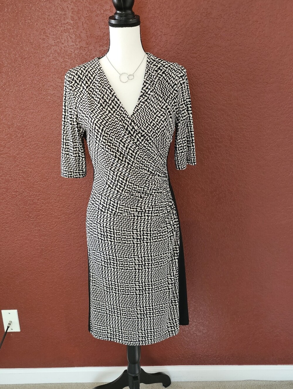 Ralph Lauren Black and White Printed Sheath Dress - Picture 2 of 7